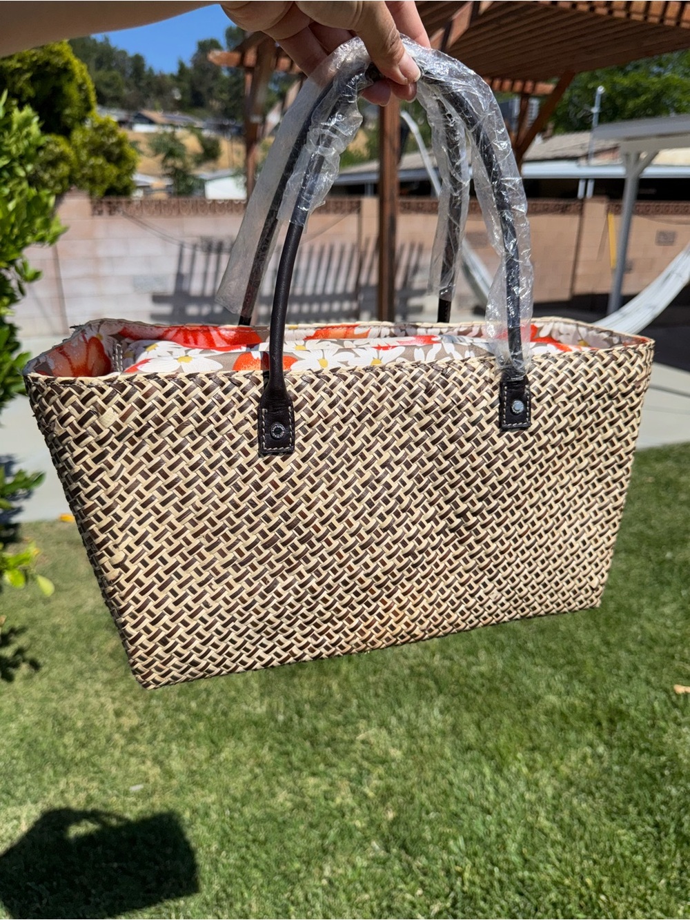 ‼️SOLD‼️Kate Spade New York Natural Woven Straw Weave Nuetral Tote - Picture 7 of 17